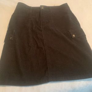 Corduroy cargo skirt